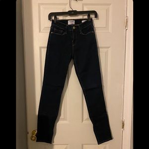 Frame low rise dark wash skinny jeans 26